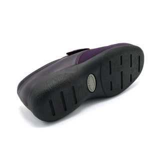 Ladies Wide Fit Velcro Close Shoe For Swollen Feet