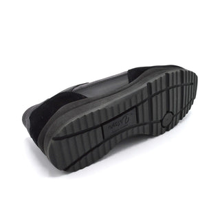 Wide Fit Laced Trainer For Hammer Toes