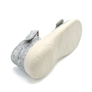Extra Wide Fitting Velcro Sandals For Bunions