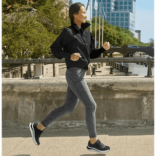 Orthofeet Nira Hands-Free Ladies Stretch Trainer - 4E Fitting - Black