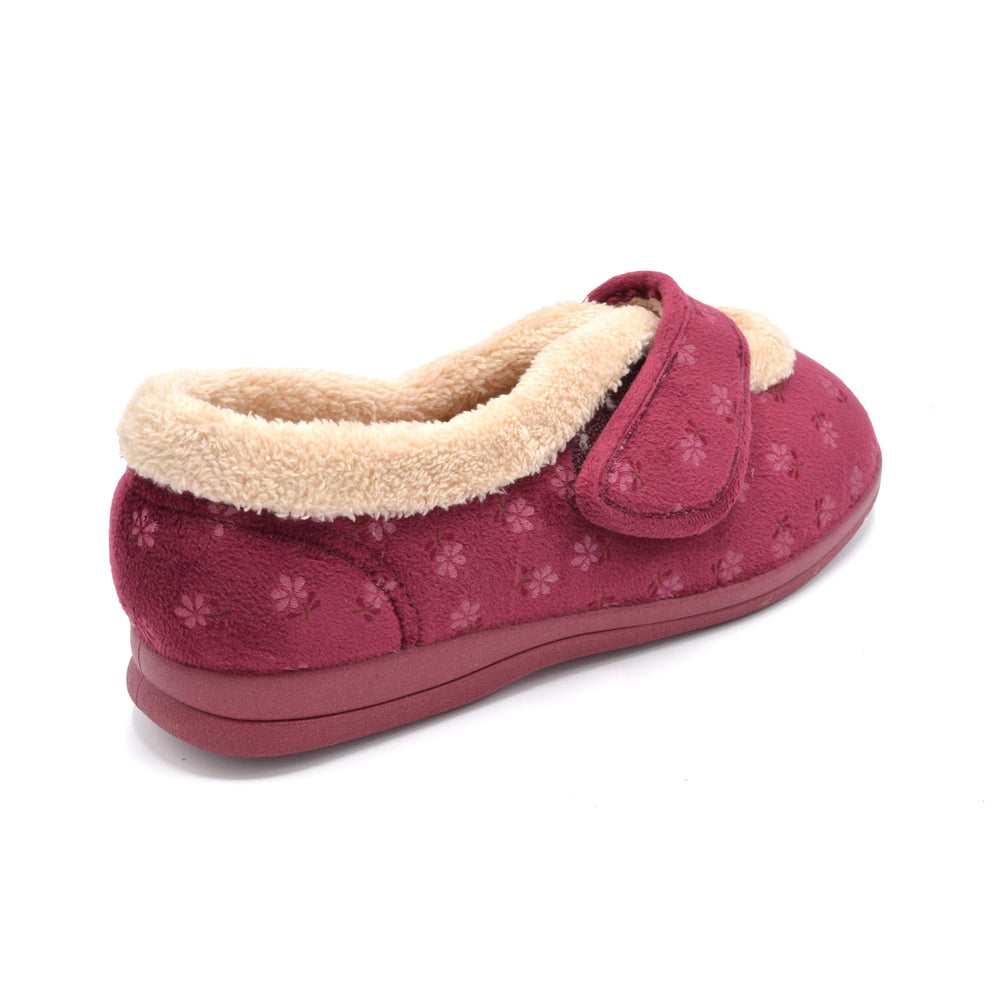 Cosyfeet Snuggly- Ladies Extra Wide Winter Slipper - Burgundy â Wide Shoes
