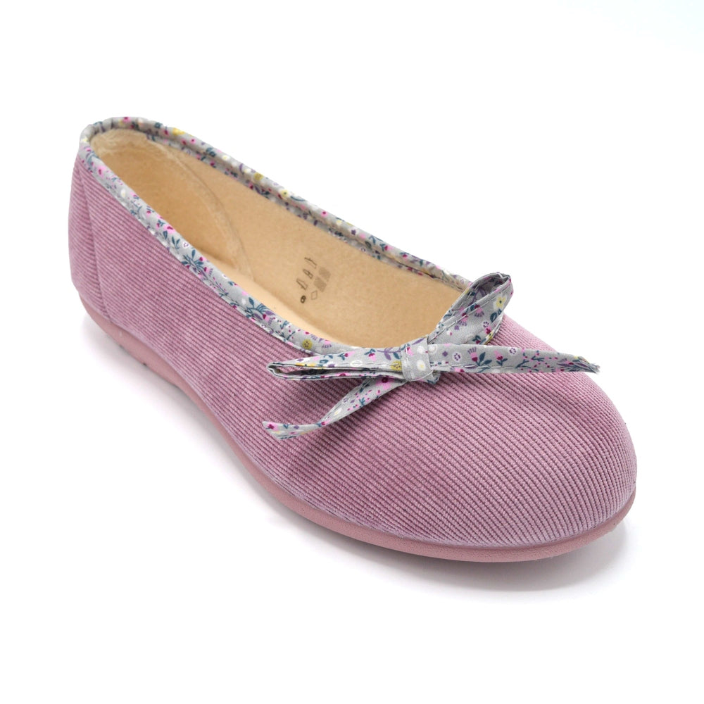 Light Weight Wide Slipper For Swollen Feet