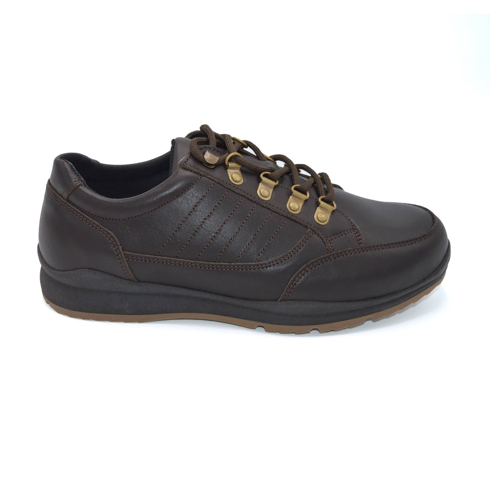 mens wide fitting walking shoes uk